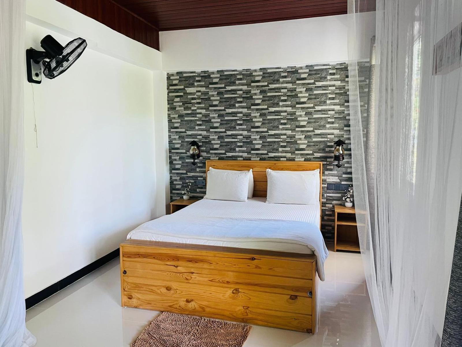 Séjour chez l'habitant Dhanudi Ella